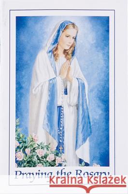Praying the Rosary Hoagland, Victor 9780882713076 Regina Press Malhame & Company